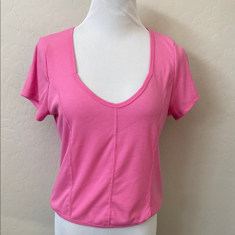 Hippie Rose Pink Short Sleeve Tee